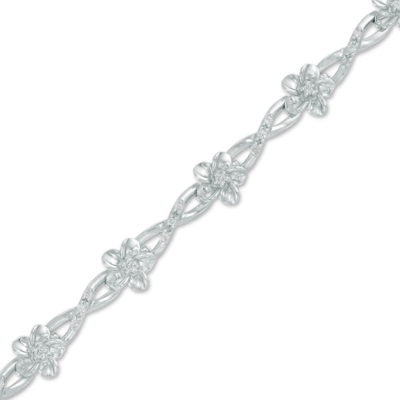 0.30 CT. T.W. Diamond Flower Fashion Link Bracelet in 10K White Gold