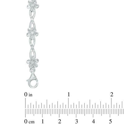 0.30 CT. T.W. Diamond Flower Fashion Link Bracelet in 10K White Gold