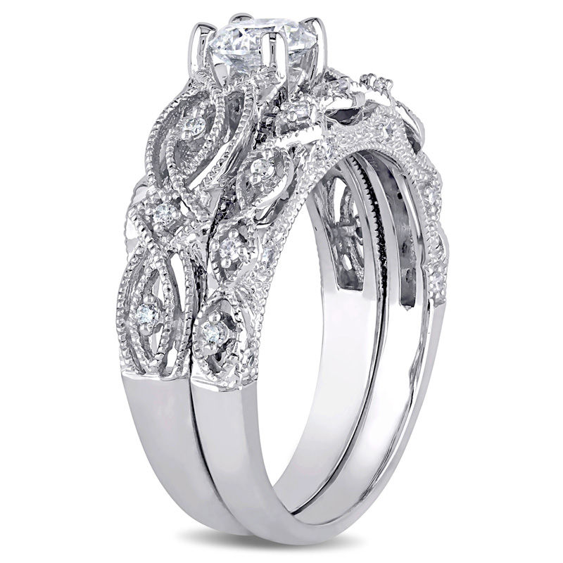 0.74 CT. T.W. Diamond Vintage-Style Bridal Set in 10K White Gold|Peoples Jewellers