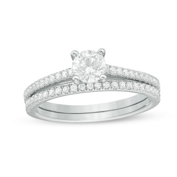 0.75 CT. T.W. Certified Canadian Diamond Bridal Set in Platinum (H/VS2)