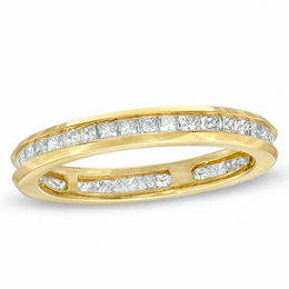 0.95 CT. T.W. Princess-Cut Diamond Eternity Channel Set Wedding Band in 14K Gold