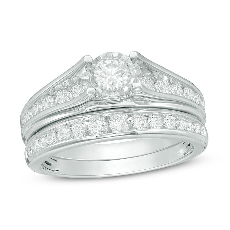 1.00 CT. T.W. Diamond Bridal Set in 10K White Gold