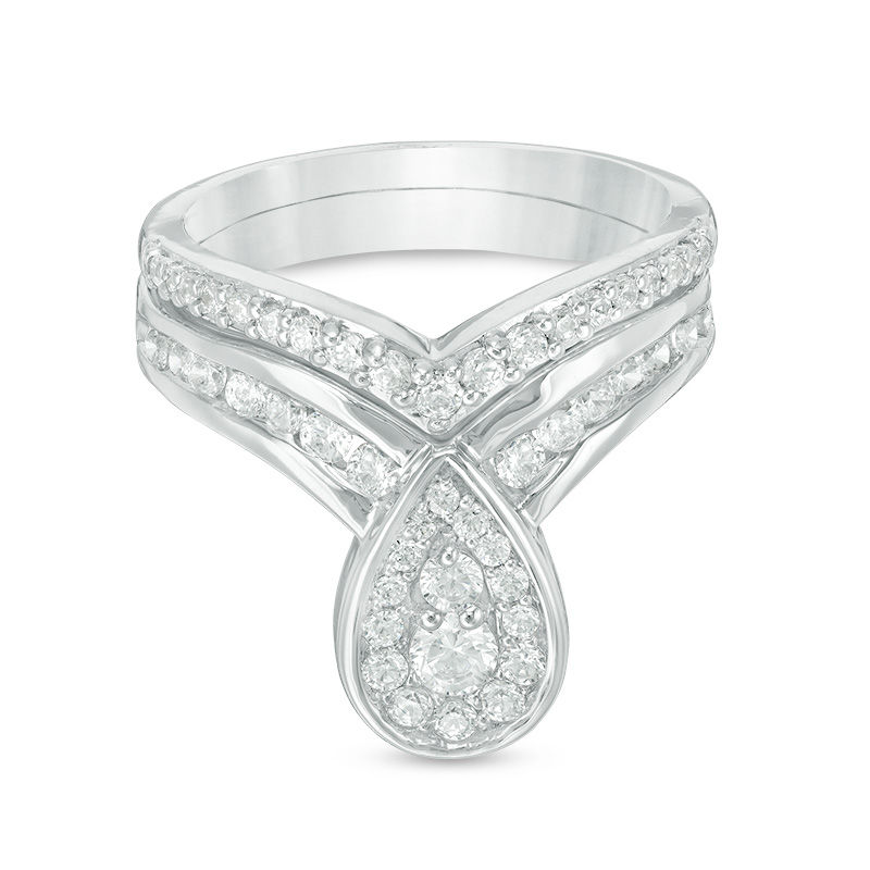 0.95 CT. T.W. Diamond Pear-Shaped Frame Bridal Set in 10K White Gold