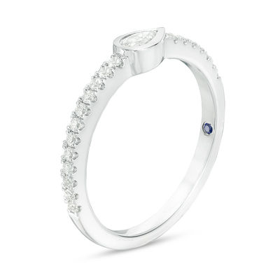 Vera Wang Love Collection 0.30 CT. T.W. Pear-Shaped Diamond Sideways Stackable Band in 14K Gold