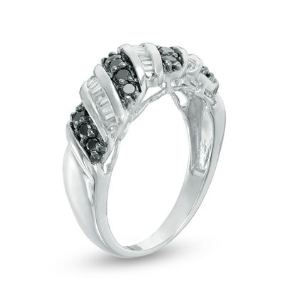 0.37 CT. T.W. Enhanced Black and White Diamond Twist Band in 10K White Gold