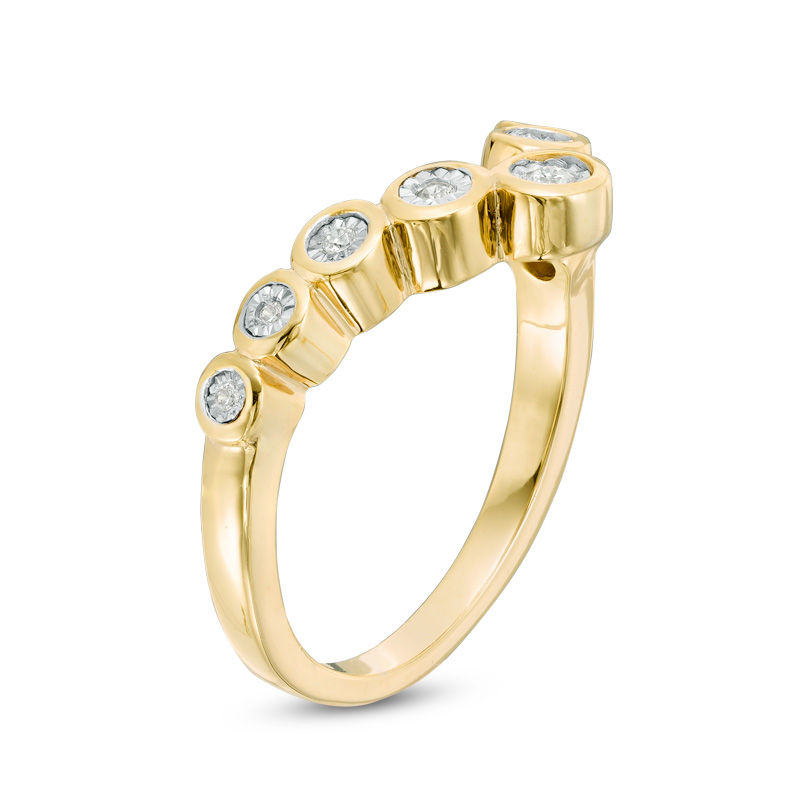 0.115 CT. T.W. Diamond Chevron Ring in 10K Gold|Peoples Jewellers