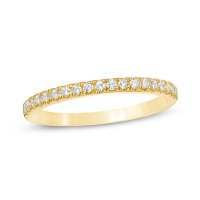 0.23 CT. T.W. Diamond Wedding Band in 10K Gold