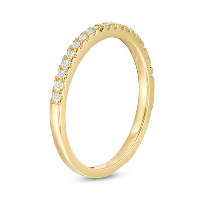 0.23 CT. T.W. Diamond Wedding Band in 10K Gold