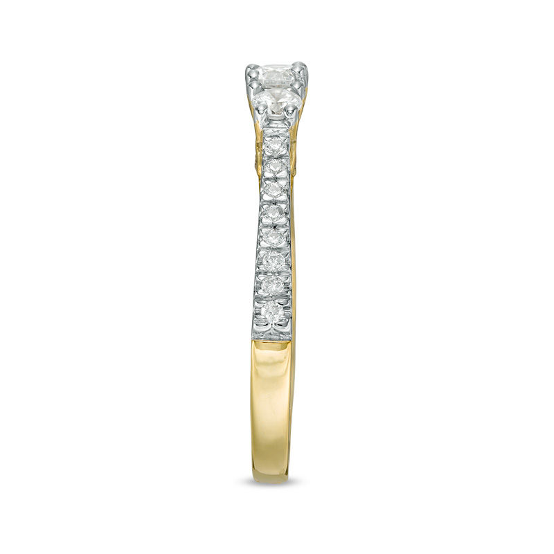 0.58 CT. T.W. Diamond Three Stone Engagement Ring in 10K Gold|Peoples Jewellers