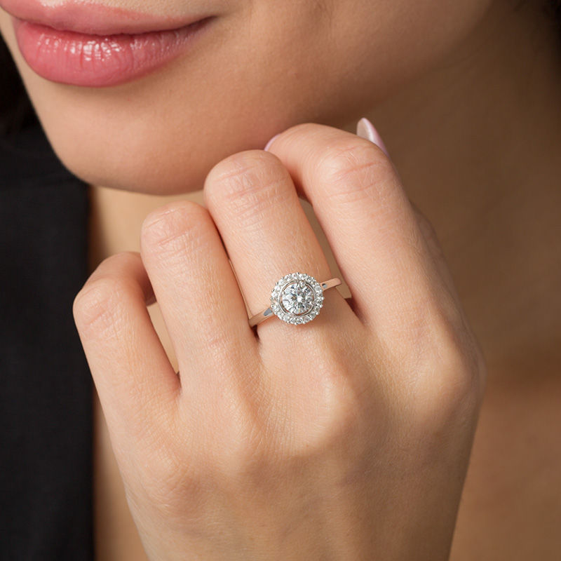 6.0mm Lab-Created White Sapphire Scallop Frame Ring in 10K White Gold|Peoples Jewellers