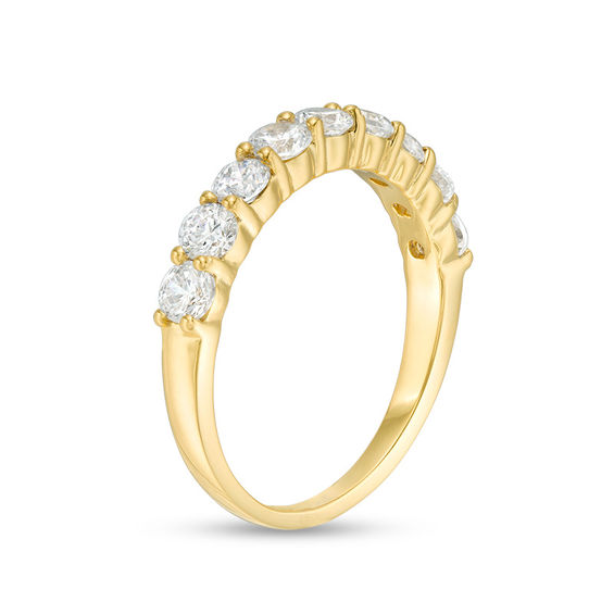 0.95 CT. T.W. Diamond Wedding Band in 10K Gold