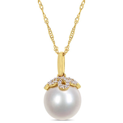 10.0-11.0mm South Sea Cultured Pearl and 0.073 CT. T.W. Diamond Leaf Top Pendant in 14K Gold-17"