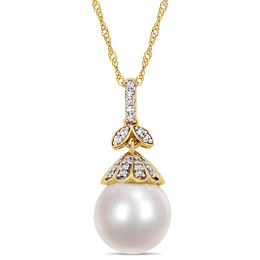 10.0-11.0mm Oval South Sea Cultured Pearl and 0.097 CT. T.W. Diamond Flower Top Pendant in 14K Gold-17&quot;