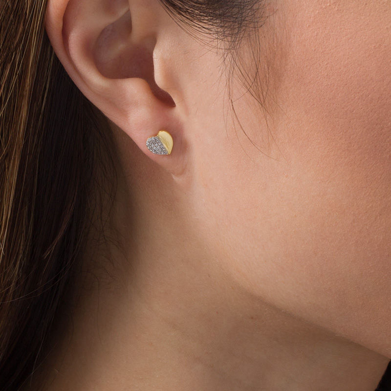 0.13 CT. T.W. Diamond Laser-Cut Heart Stud Earrings in 10K Gold|Peoples Jewellers