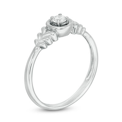 0.115 CT. Diamond Solitaire Tiered Petals Ring in 10K Gold