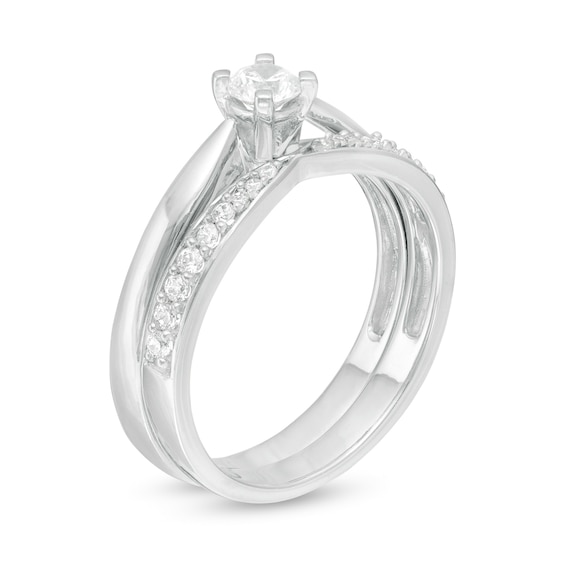 0.29 CT. T.W. Diamond Bridal Set in 10K White Gold