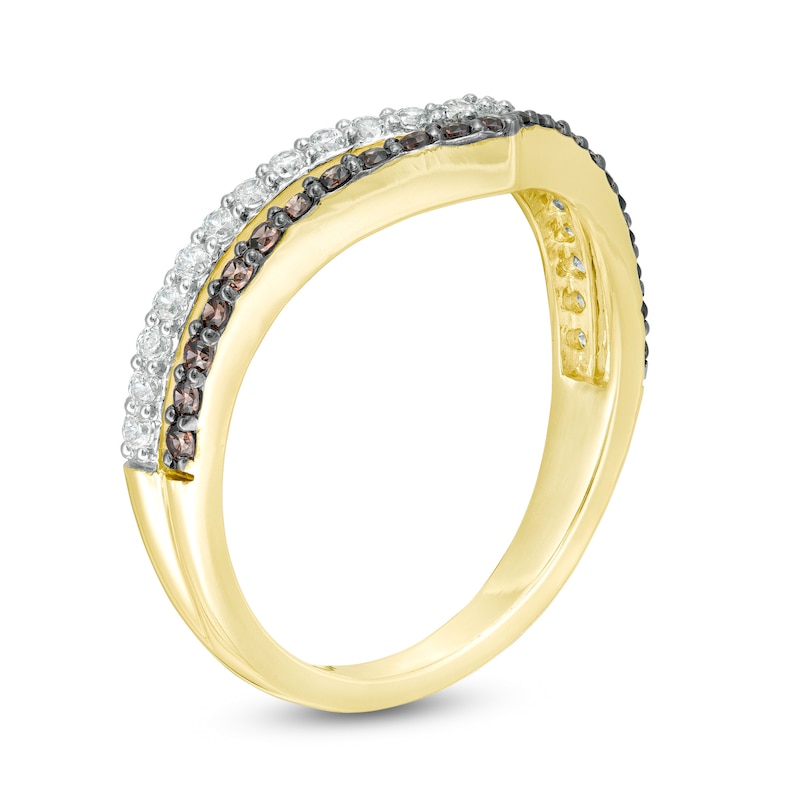 0.45 CT. T.W. Champagne and White Diamond Chevron Diamond Anniversary Band in 10K Gold|Peoples Jewellers
