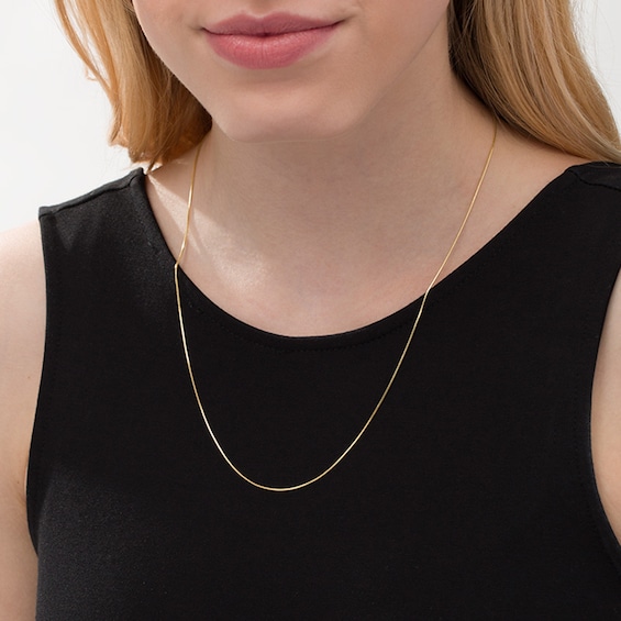 0.8mm Diamond-Cut Snake Chain Necklace in Solid 14K Gold – 22