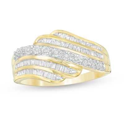 0.23 CT. T.W. Diamond Wave Ring in 10K Gold