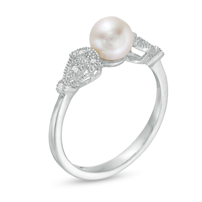 6.0mm Freshwater Cultured Pearl and Diamond Accent Vintage-Style Teardrop Petals Ring in Sterling Silver|Peoples Jewellers