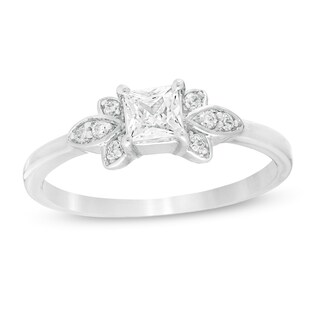 0.37 CT. T.W. Princess-Cut Diamond Tri-Sides Engagement Ring in 10K Gold