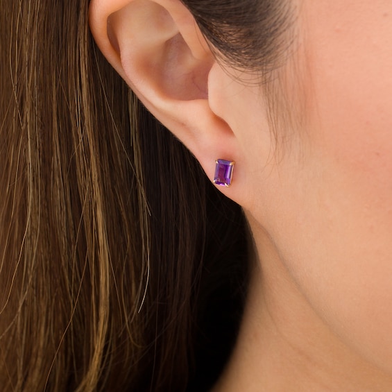 Emerald-Cut Amethyst Solitaire Stud Earrings in 14K Gold