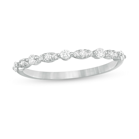 0.25 CT. T.W. Diamond Alternating Band in 10K Gold