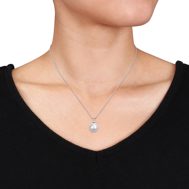 9.0-10.0mm South Sea Cultured Pearl and 0.05 CT. T.W. Diamond Pendant in 14K White Gold-17"|Peoples Jewellers