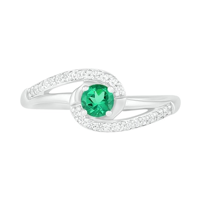 4.0mm Lab-Created Emerald and White Sapphire Bypass Swirl Frame Split Shank Ring in Sterling Silver