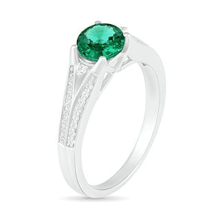 6.0mm Lab-Created Emerald and White Sapphire Split Shank Ring in Sterling Silver