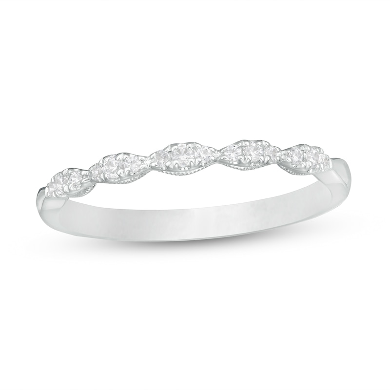 0.12 CT. T.W. Diamond Vintage-Style Scallop Edge Anniversary Band in 10K Gold|Peoples Jewellers