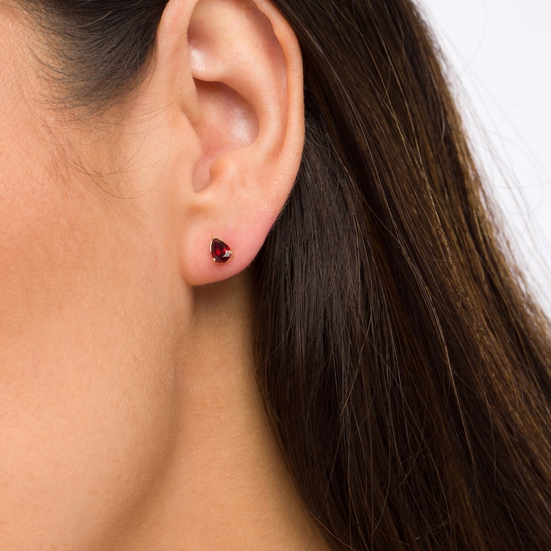 Pear-Shaped Garnet Solitaire Stud Earrings in 14K Gold|Peoples Jewellers