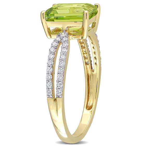 Emerald-Cut Peridot and 0.19 CT. T.W. Diamond Tapered Split Shank Ring in 14K Gold