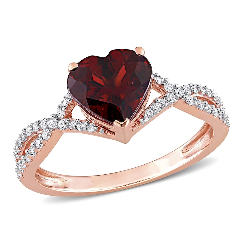 8.0mm Heart-Shaped Garnet and 0.20 CT. T.W. Diamond Twist Split Shank Ring in 14K Rose Gold|Peoples Jewellers