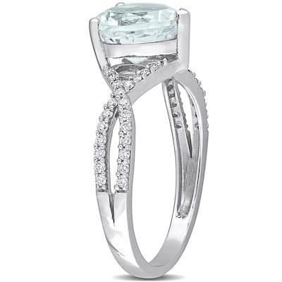 8.0mm Heart-Shaped Aquamarine and 0.20 CT. T.W. Diamond Twist Split Shank Ring in 14K White Gold