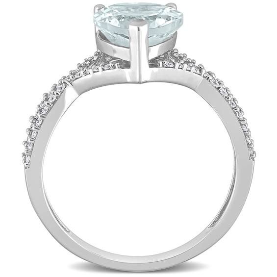 8.0mm Heart-Shaped Aquamarine and 0.20 CT. T.W. Diamond Twist Split Shank Ring in 14K White Gold