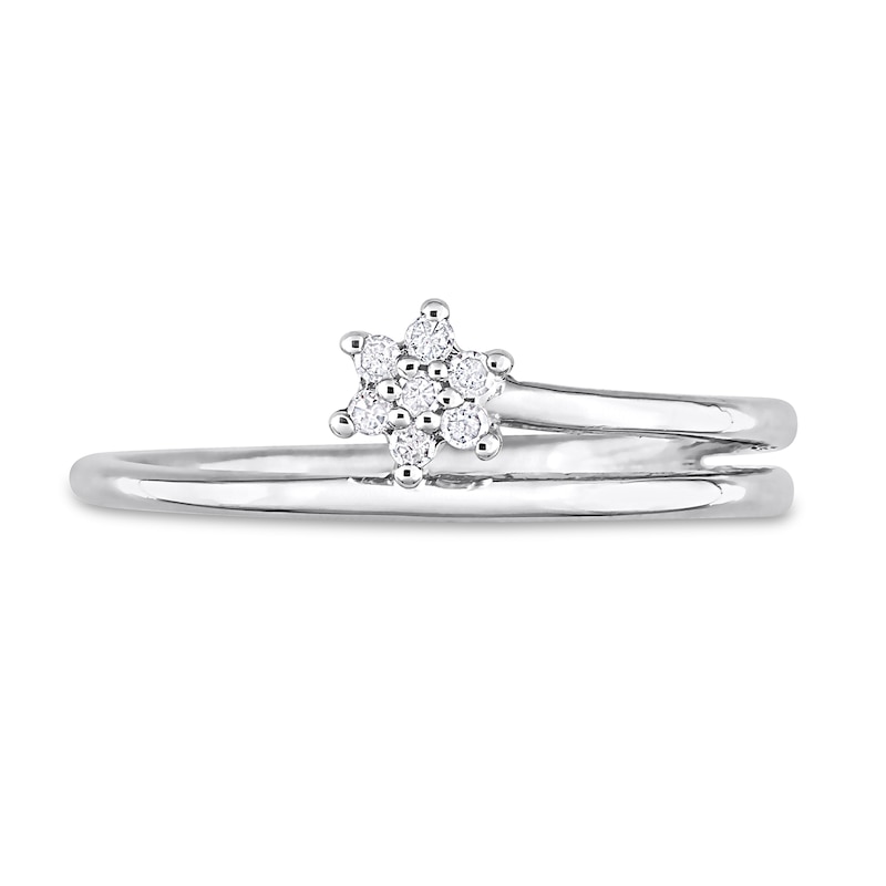 0.07 CT. T.W. Diamond Flower Promise Ring in Sterling Silver|Peoples Jewellers