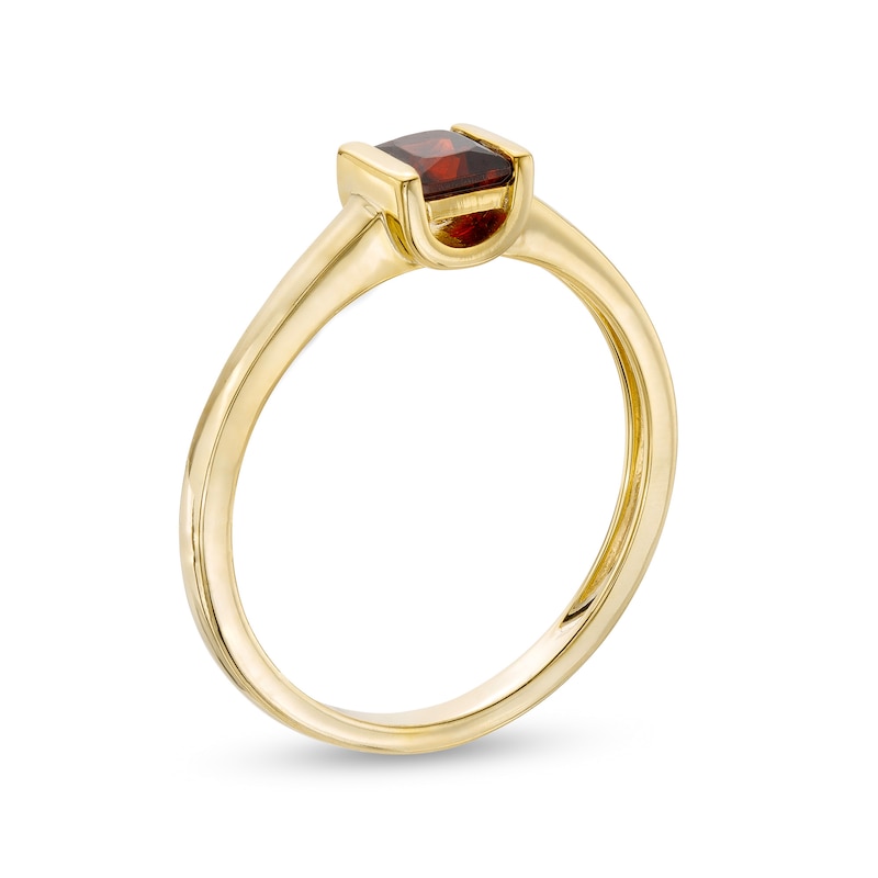 4.0mm Princess-Cut Garnet Solitaire Channel-Set Ring in 10K Gold