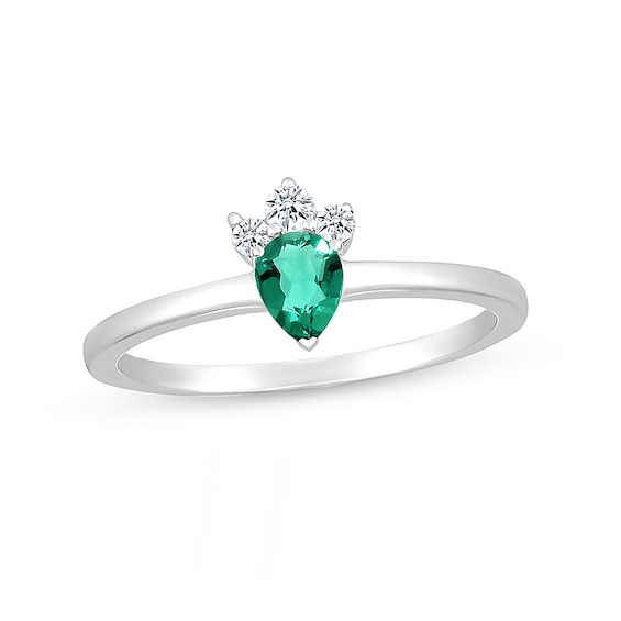 Pear-Shaped Lab-Created Emerald and White Lab-Created Sapphire Tri-Top Tiara Ring in Sterling Silver