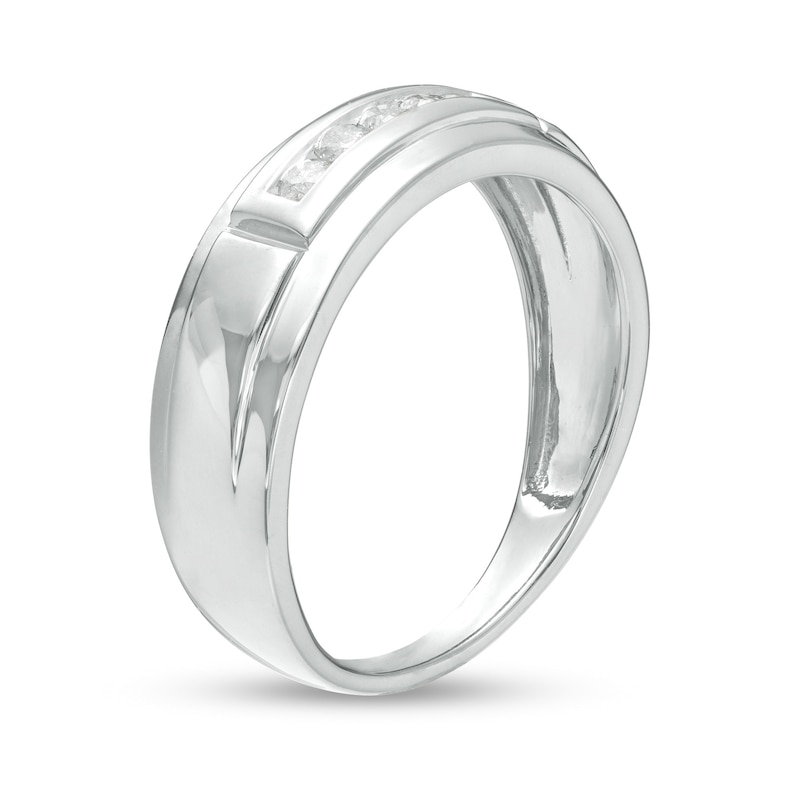 Men's 0.23 CT. T.W. Diamond Five Stone Wedding Band in 10K Gold|Peoples Jewellers