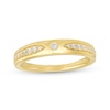 0.15 CT. T.W. Diamond Point Band in 10K Gold