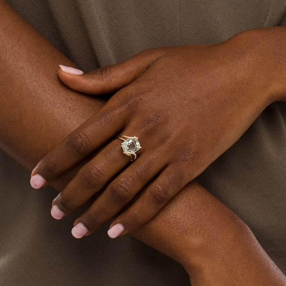 EFFY™ Collection Cushion-Cut Green Quartz and 0.09 CT. T.W. Diamond Swirl Ribbon Overlay Split Shank Ring in 14K Gold