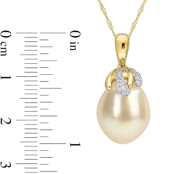 9.0-10.0mm Oval Golden South Sea Cultured Pearl and 0.07 CT. T.W. Diamond Cap Pendant in 14K Gold-17"