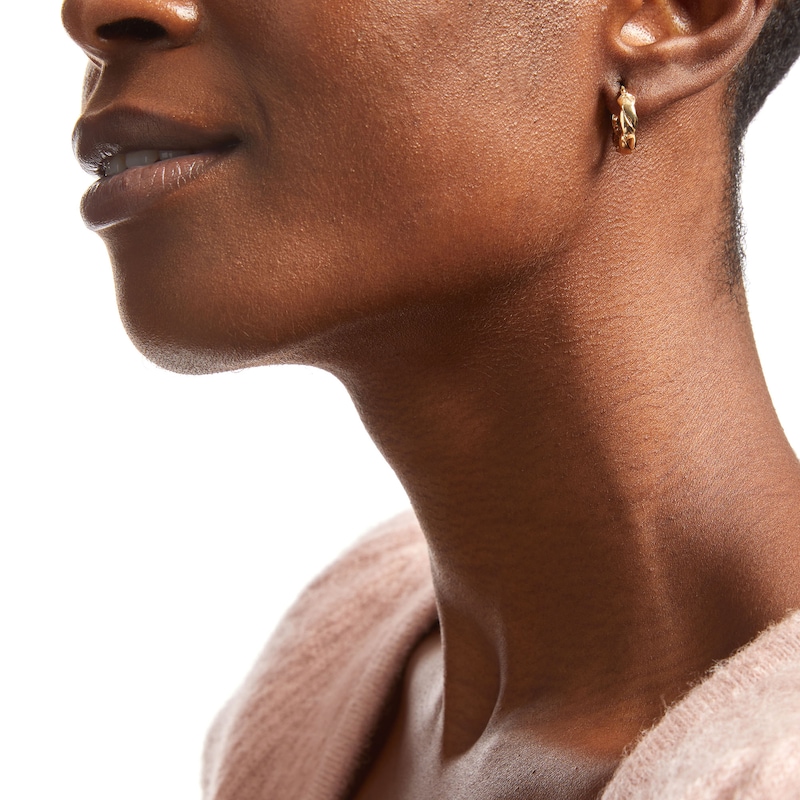 15.0mm Twist Hoop Earrings in 10K Gold|Peoples Jewellers