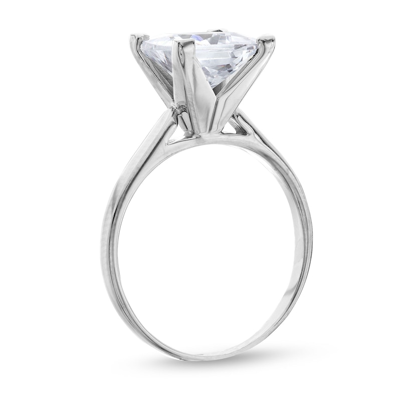 1.95 CT. Princess-Cut Diamond Solitaire Engagement Ring in Platinum (I/I2)