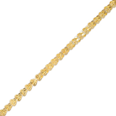 Heart Cutout Link Bracelet in 10K Gold - 7.25"