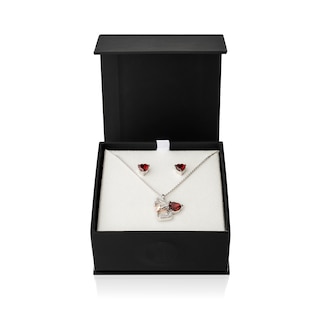 Disney Treasures Winnie the Pooh Heart-Shaped Garnet Stud Earrings and Pendant Set in Sterling Silver and 10K Rose Gold