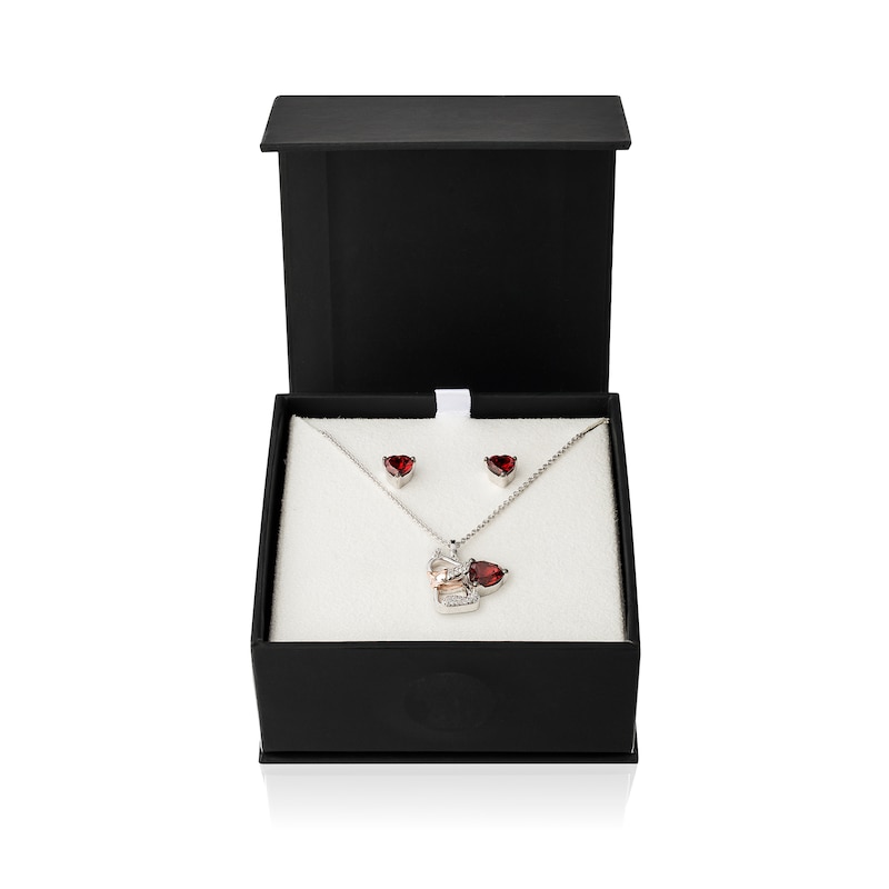 Disney Treasures Winnie the Pooh Heart-Shaped Garnet Stud Earrings and Pendant Set in Sterling Silver and 10K Rose Gold