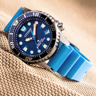 Ladies' Citizen Eco-Drive® Promaster Dive Blue Rubber Strap Watch with Dark Blue Dial (Model: EO2028-06L)