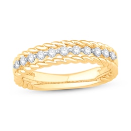 0.23 CT. T.W. Diamond Rope Edge Band in 10K Gold